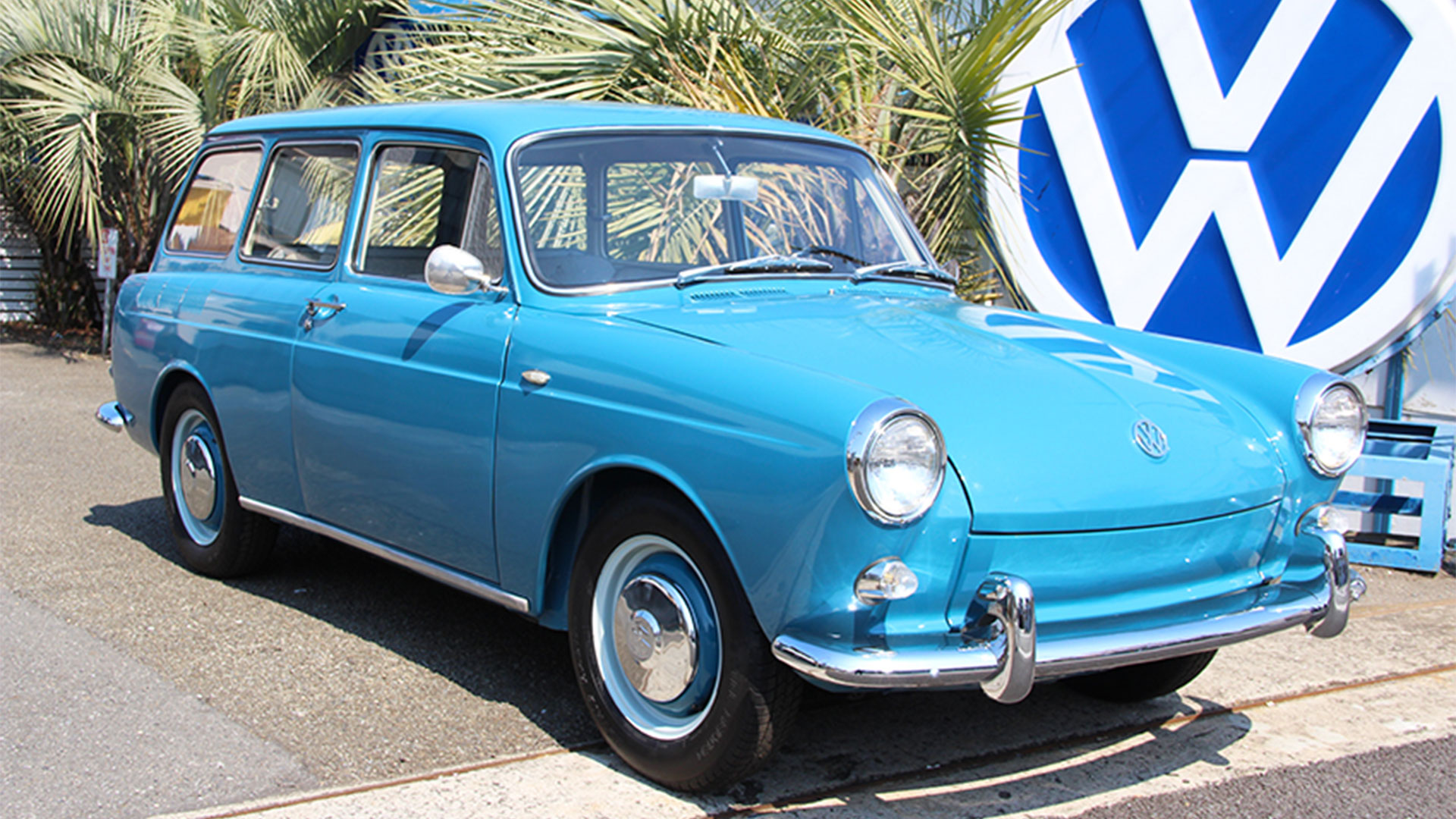 1967 Type2 13W DX BUS